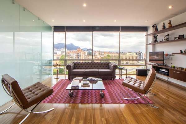 Transformez Votre Espace de Travail : Créez une Atmosphère Unique avec des Idées de Décorations DIY Inspirantes